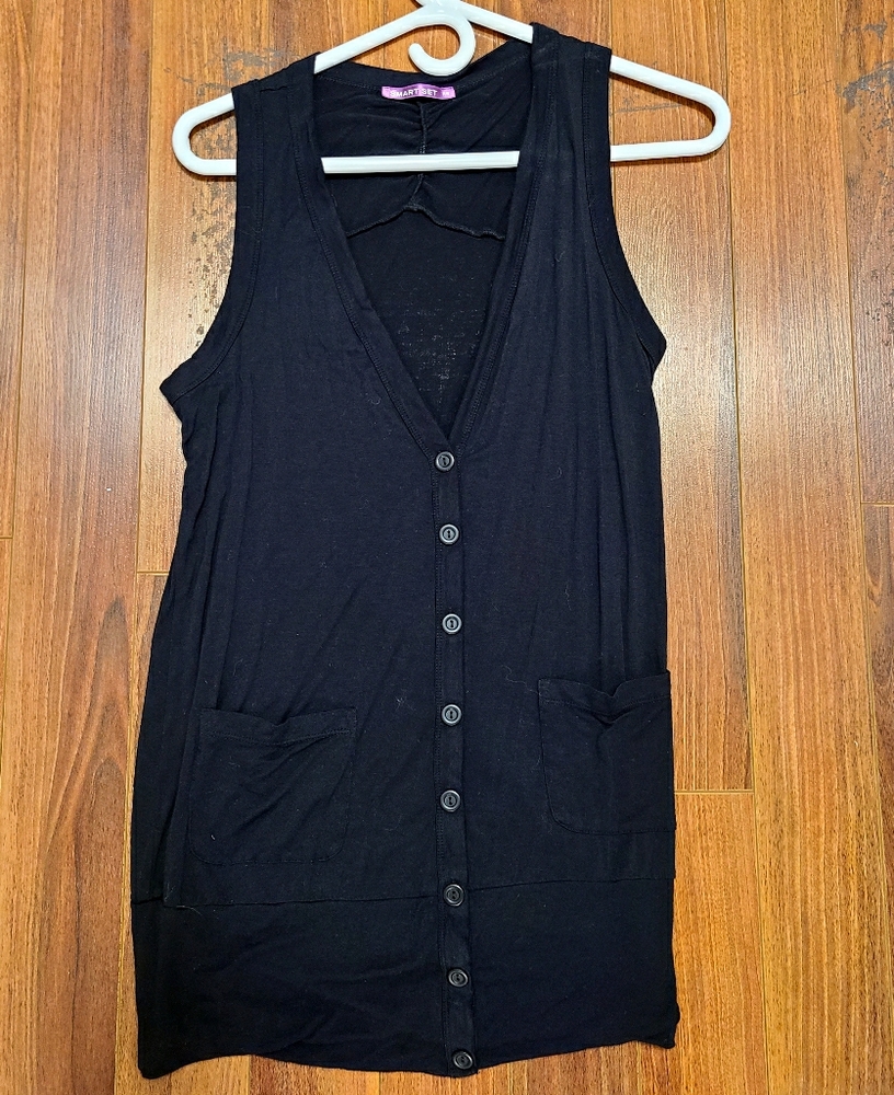 Black shirt